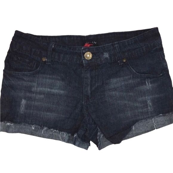 Vintage Therapy By Lane Crawford Dark Wash Denim Jean Shorts 7 - Picture 1 of 13